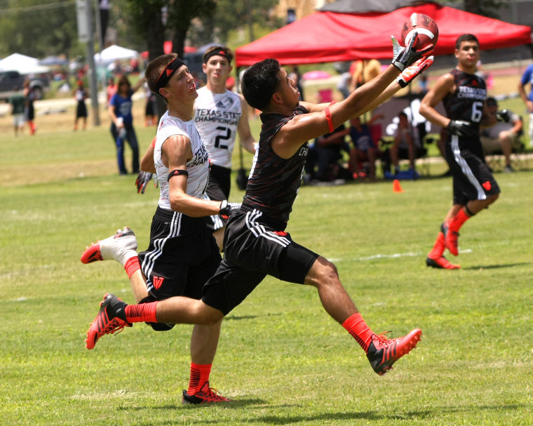 Salado, Gateville compete in State 7-on-7 tourney
